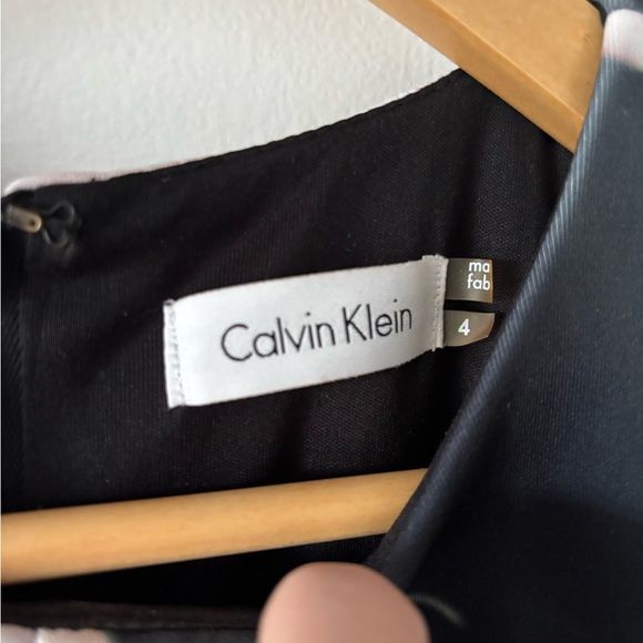 Calvin Klein Floral Print Midi Dress - Picture 3 of 3